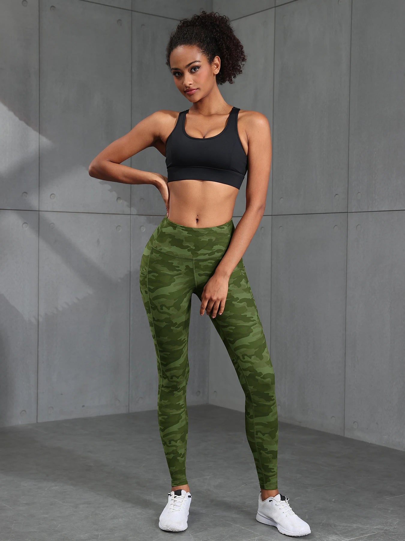 Camouflage Printed Gray Green Sexy Women's Sports Leggings High Waisted Slim Fit Suitable For Running Fitness Yoga Outdoor Pants