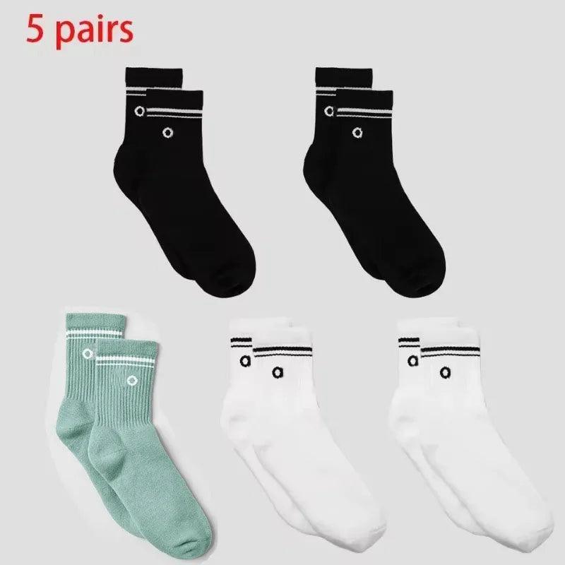 4 Pairs Cotton Female Yoga Sports Sock, Medium Long Socks, Pilates Fitness Sports Four Seasons High Quality Women's Yoga Sock