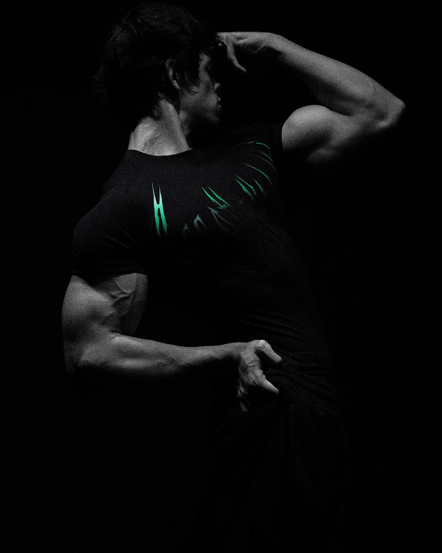 Breathedivinity Compression Shirt Short Sleeve tops Muscle GYM Fitness in Black Wolves Club Y2K