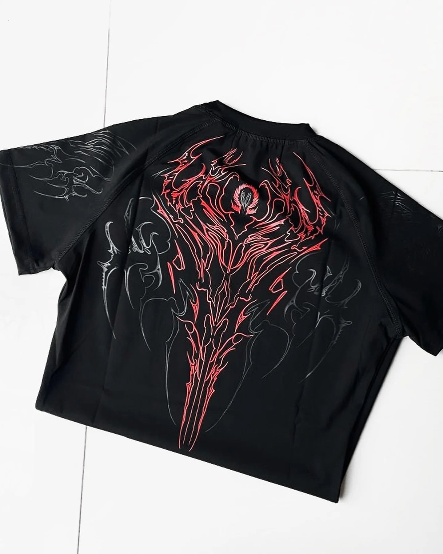 Breathedivinity Compression Shirt Short Sleeve tops Muscle GYM Fitness in Black Wolves Club Y2K