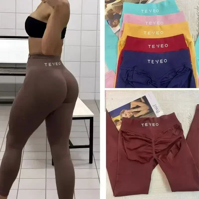 Full-body mirror view wearing Teveo tights